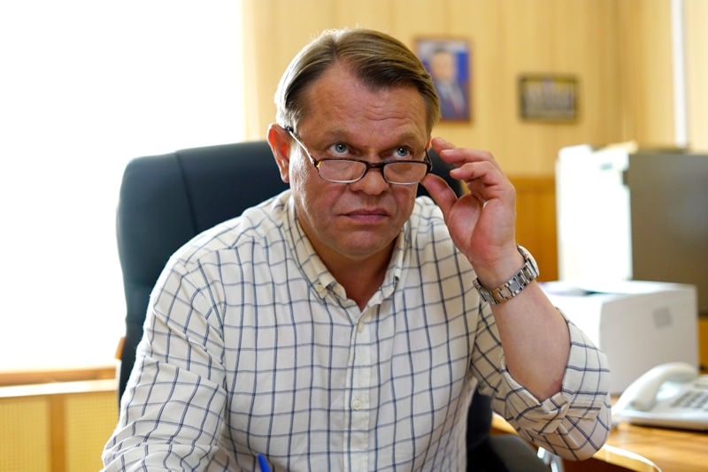 Алексей Байдаков в образе Бухтового в сериале «Дельфин» / Фото: Кинориум