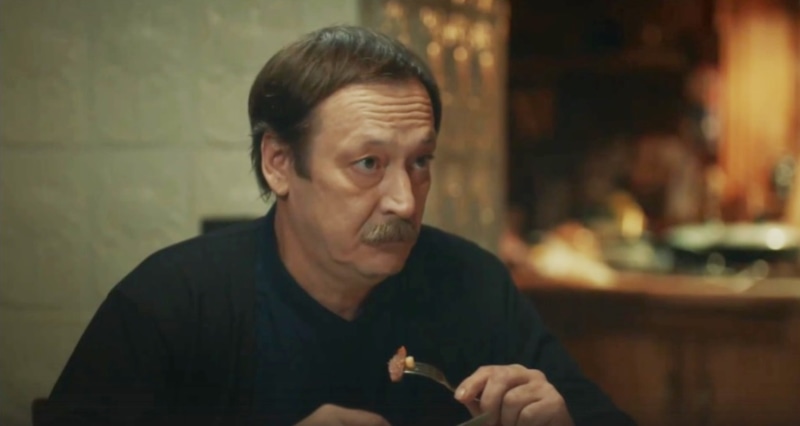 Владислав Ветров в образе Сергея в сериале «Московские тайны» / Фото: Кино-Театр.ру