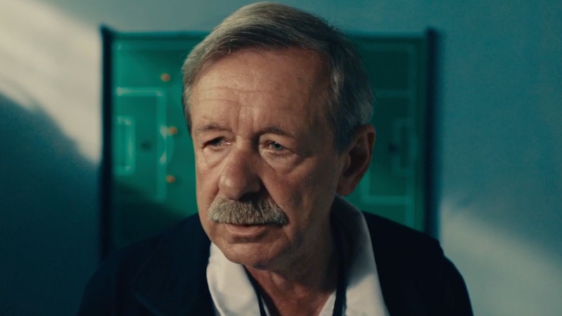 Юрий Нифонтов в образе Палыча / Фото: Кадр из сериала «ФК Родина»