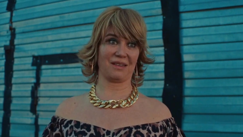 Кристина Бабушкина в образе Ирины / Фото: Кадр из сериала «ФК Родина»