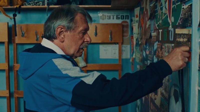 Юрий Нифонтов в образе Палыча / Фото: Кадр из сериала «ФК Родина»