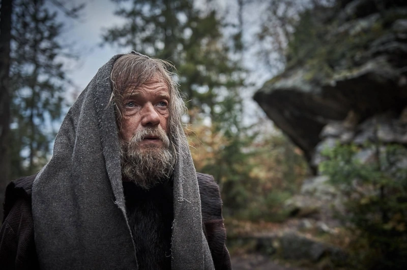 Андрей Смоляков в образе Родина в сериале «Топор» / Фото: Кинориум Андрей Смоляков в образе Родина в сериале «Топор» / Фото: Кинориум
