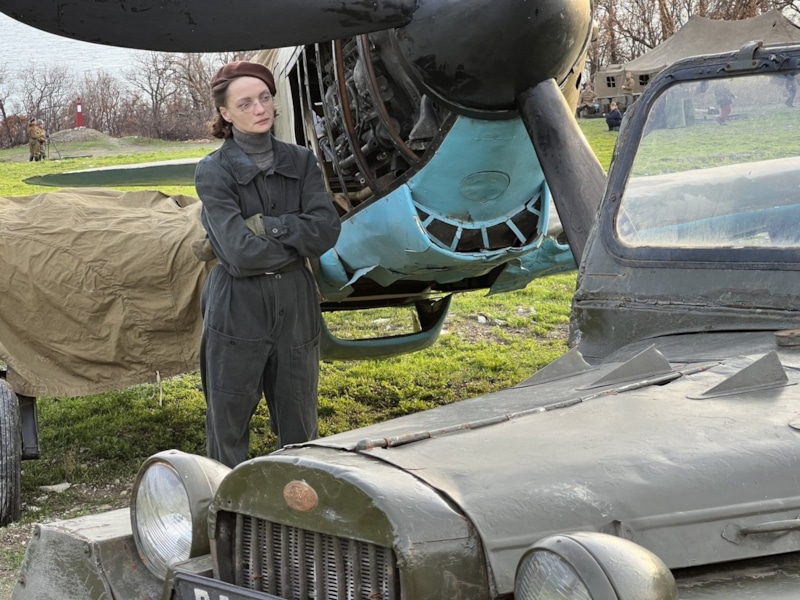 Екатерина Вилкова в образе Сотниковой в сериале «Истребители. Битва за Крым» / Фото: Кино Mail.ru