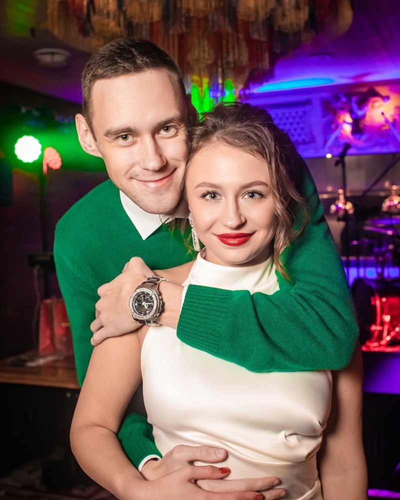 Данил Лысенко с женой 