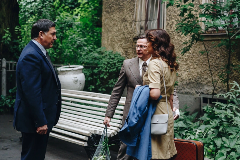 Кадр из сериала «Алекс Лютый» Кадр из сериала «Алекс Лютый»