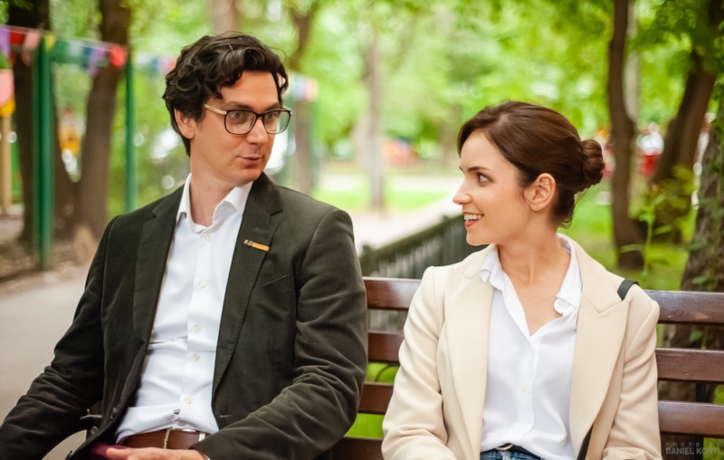 Светлана (Антонина Дивина) и Александр (Илья Бледный) в сериале «Золотая кровь. Чертолье» / Фото: Кино-Театр.ру Светлана (Антонина Дивина) и Александр (Илья Бледный) в сериале «Золотая кровь. Чертолье» / Фото: Кино-Театр.ру