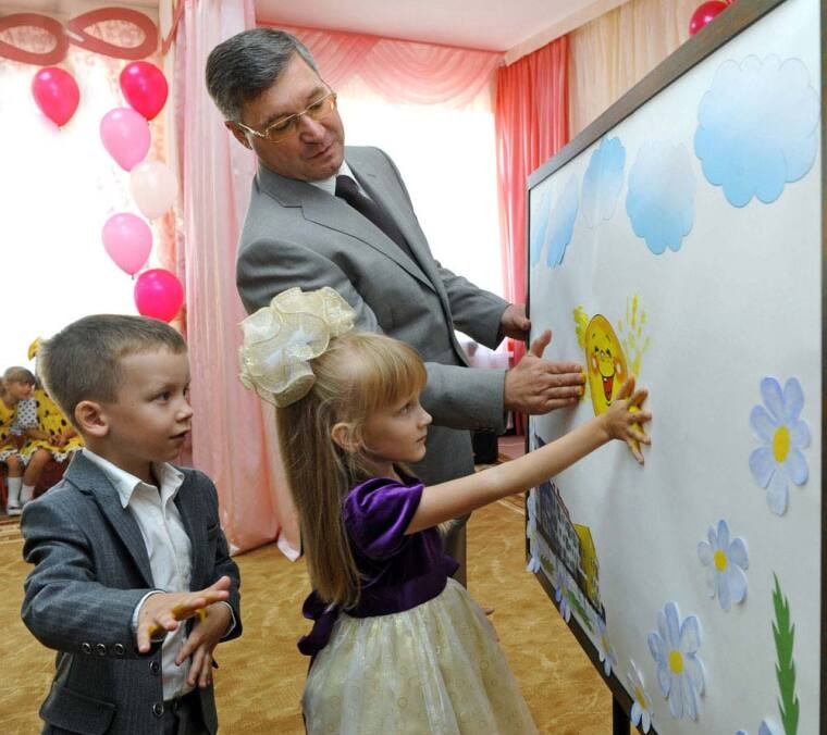 Владимир Якушев в детском саду Владимир Якушев в детском саду