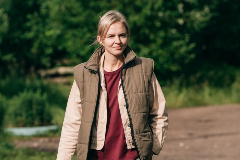 Любовь Виролайнен в образе Насти в сериале «Зовите Ермолова!» / Фото: Кинориум