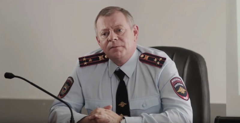 Вадим Андреев в образе Горюнова в сериале «Я знаю твои секреты» / Фото: Кино-Театр.ру