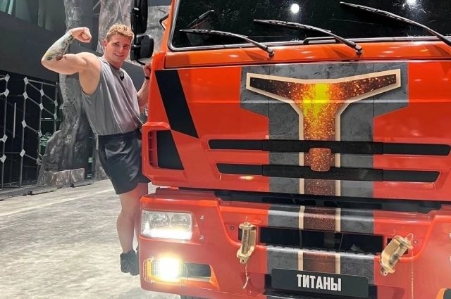 Иван Агафонов в шоу «Титаны»