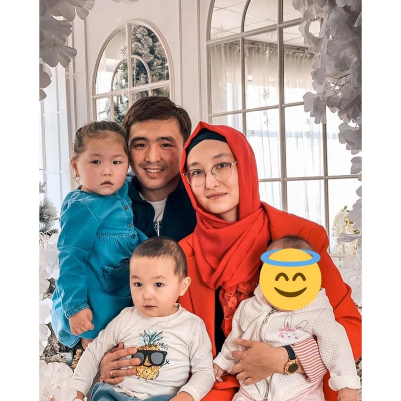 Елдос Сметов с женой