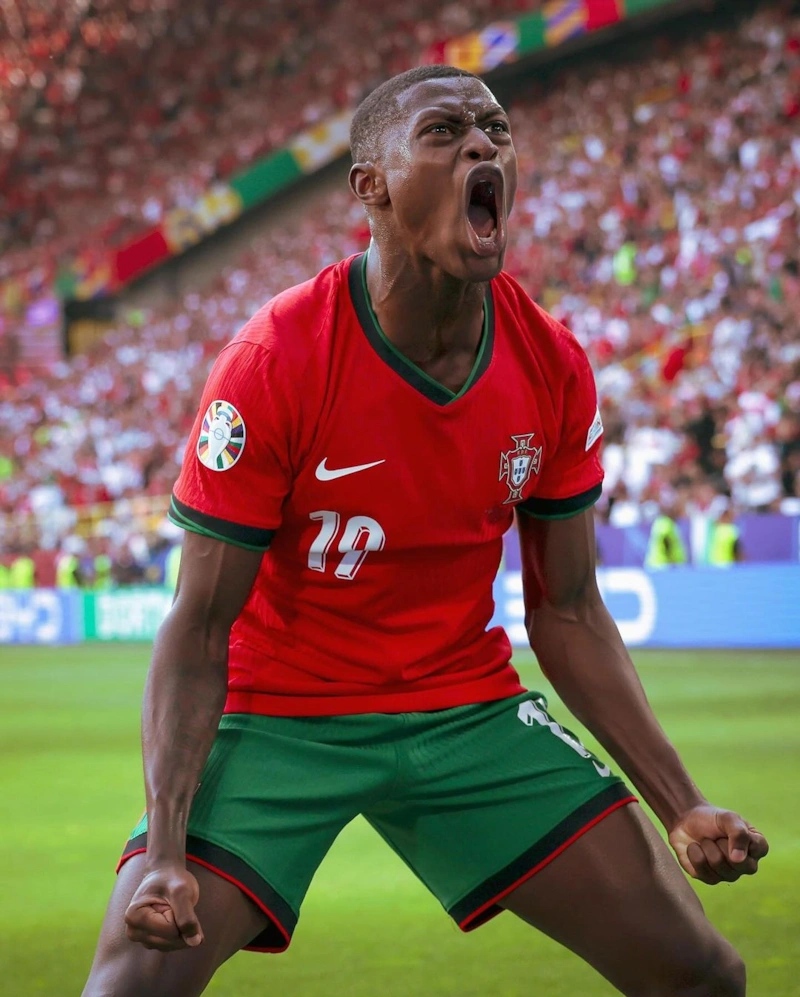 Нуну Мендеш в сборной Португалии