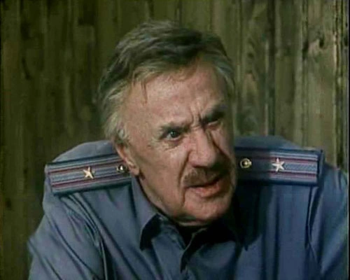 Михаил Жаров в образе Анискина в фильме «И снова Анискин»