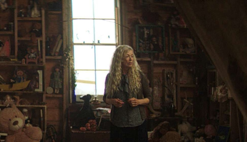 Фрэнсис Фишер в фильме «Остров бессмертных» Фрэнсис Фишер в фильме «Остров бессмертных»