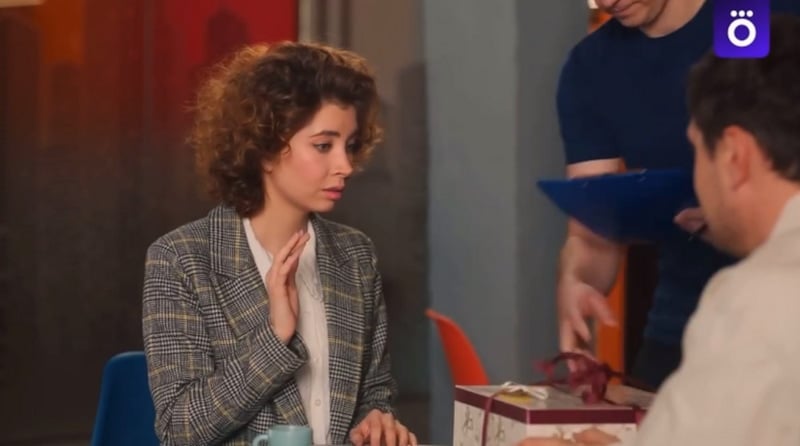 Джулия Аммади в сериале «Постучись в мою дверь в Москве» Джулия Аммади в сериале «Постучись в мою дверь в Москве»