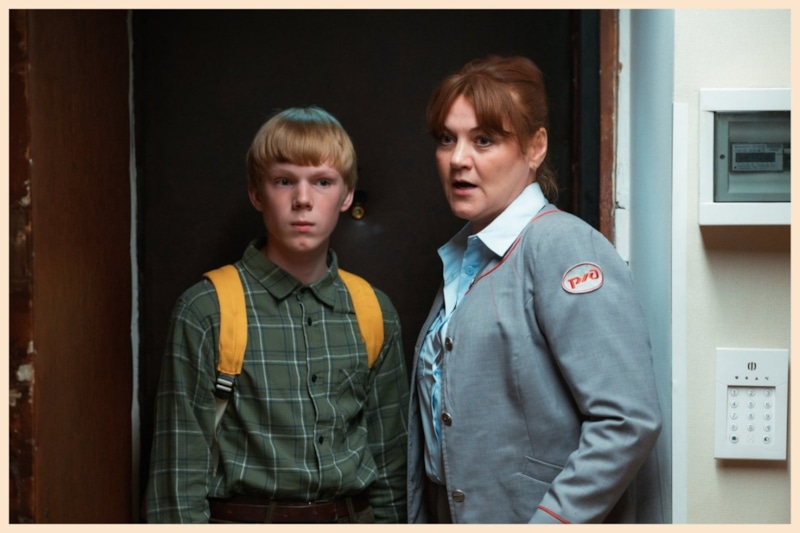 Ярослав Могильников и Анна Уколова в сериале «Юг»