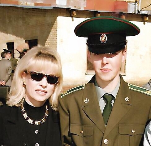 Александр Марков и мать Татьяна Маркова