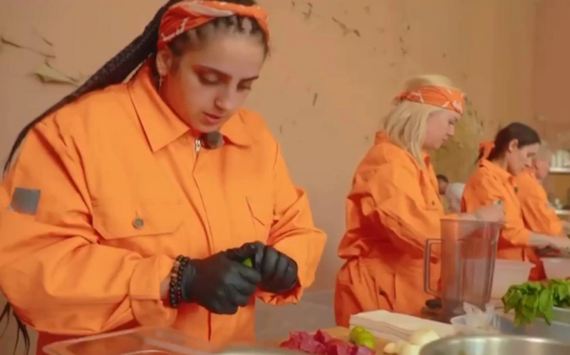 Участница 3 сезона реалити-шоу «Адский шеф» Амалия Копосова Участница 3 сезона реалити-шоу «Адский шеф» Амалия Копосова