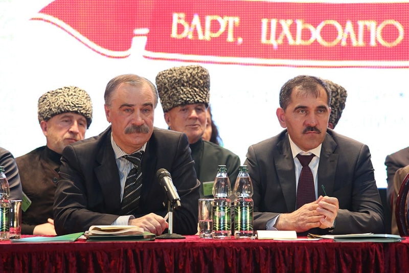 Руслан Аушев и Юнус-Бек Евкуров Руслан Аушев и Юнус-Бек Евкуров