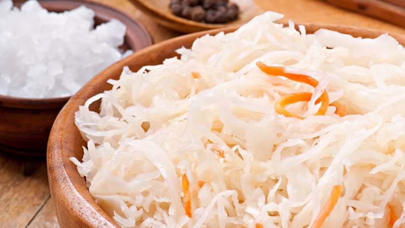 Быстрая квашеная капуста: польза за часы Быстрая квашеная капуста: польза за часы