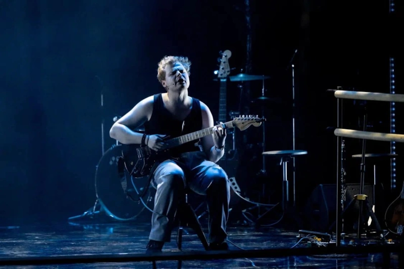 Никита Григорьев в театре «Сатирикон»