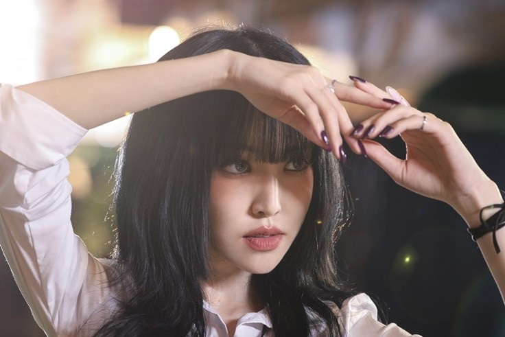 Участница GFriend Юджу Участница GFriend Юджу