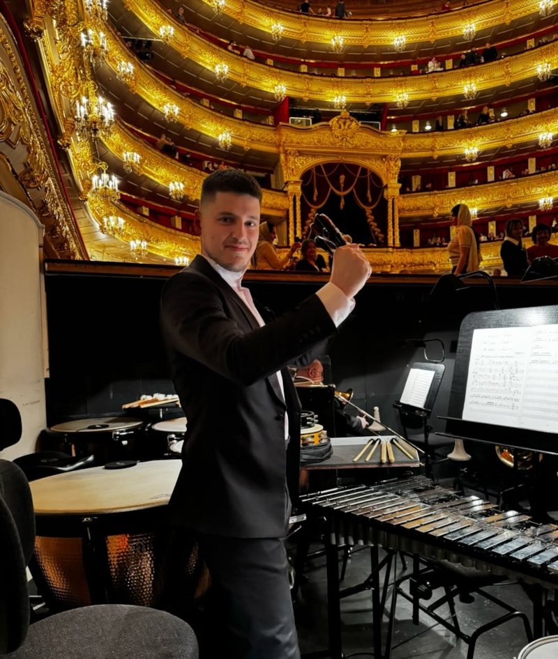 Перкуссионист Иван Кокорин