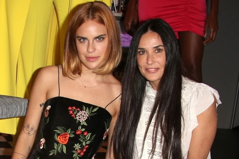 Таллула Уиллис с Деми Мур