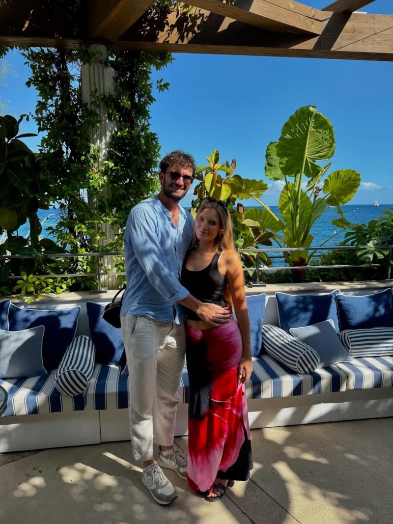 Валентен Вашеро с девушкой