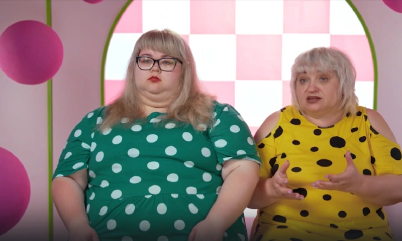 Участницы шоу «Большие девочки. Дочки-матери» Олеся и Светлана Тимохины