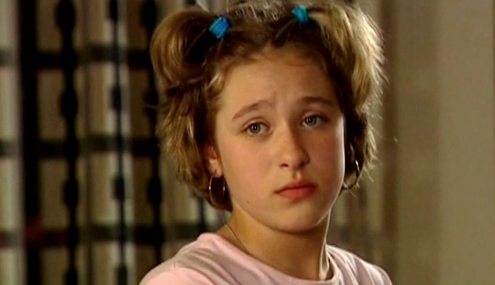 Анна Дворжецкая в сериале «Даша Васильева. Любительница частного сыска» Анна Дворжецкая в сериале «Даша Васильева. Любительница частного сыска»