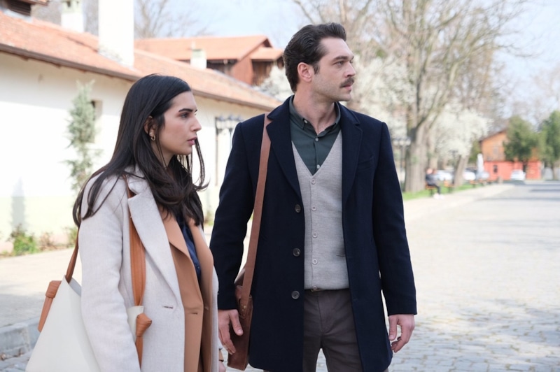 Кадр из сериала «Черная доска» Кадр из сериала «Черная доска»