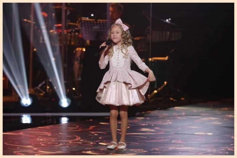 Участница шоу «Голос. Дети» Александра Рябикина Участница шоу «Голос. Дети» Александра Рябикина