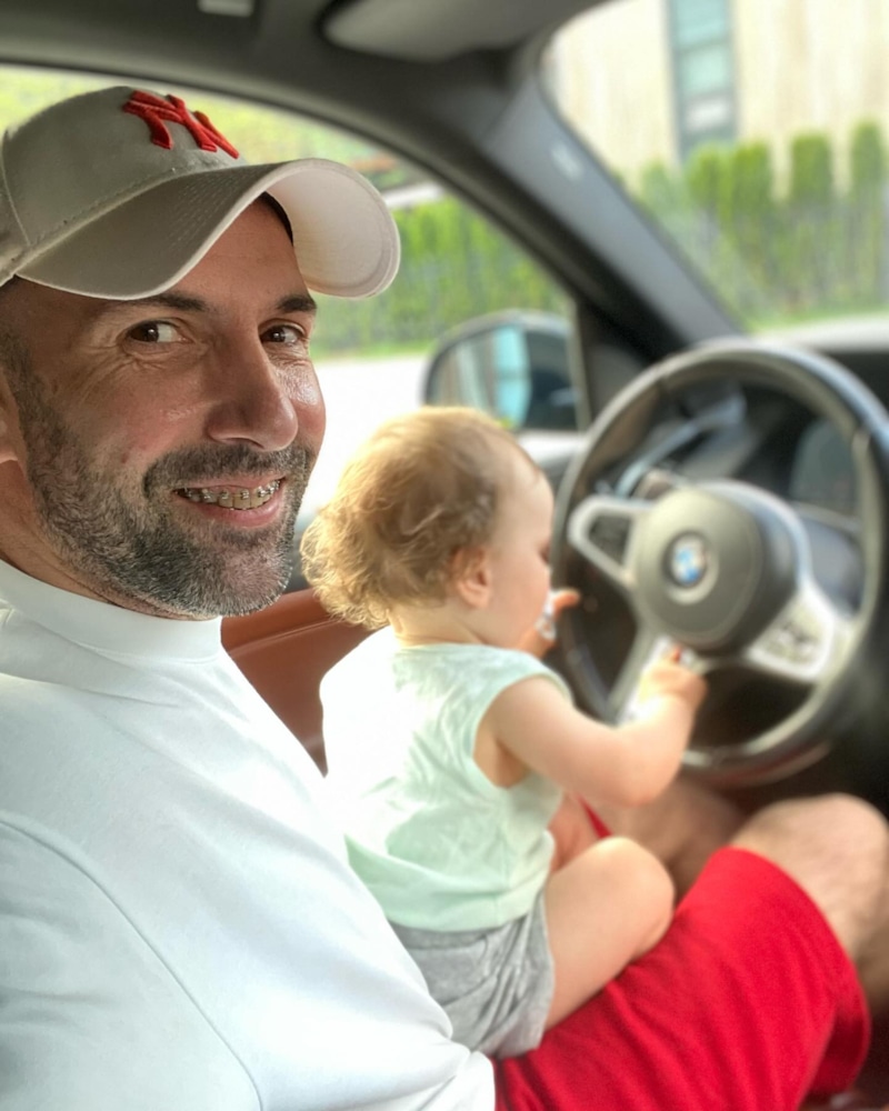 Евгений Папунаишвили с сыном Евгений Папунаишвили с сыном