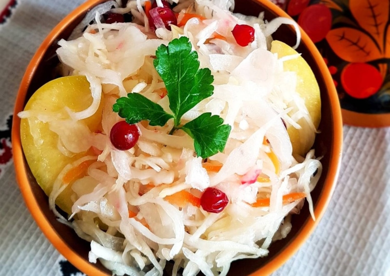 Квашеная капуста: вкус осени и здоровья