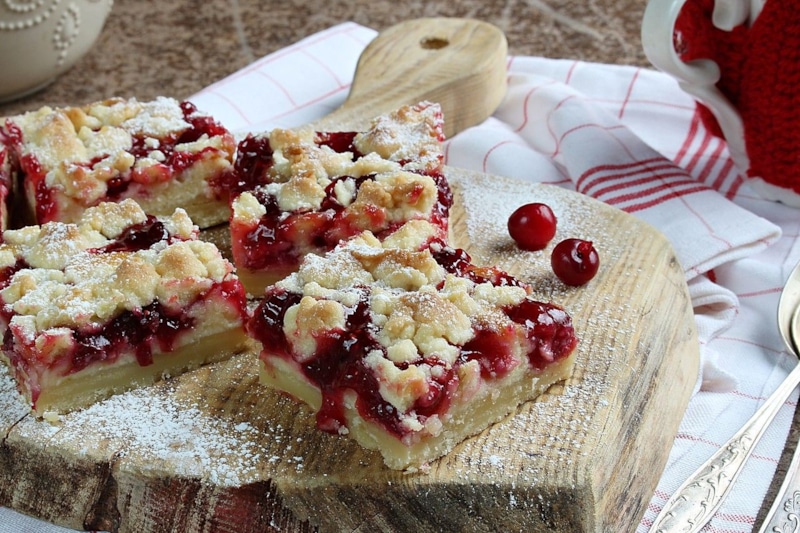 Песочный пирог: аромат клюквы и тепла