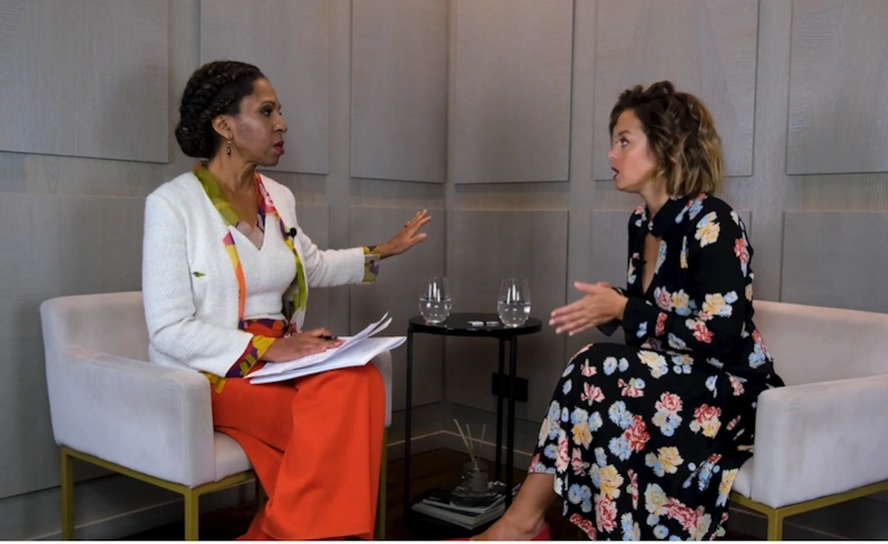 Елена Ханга и Наталия Медведева