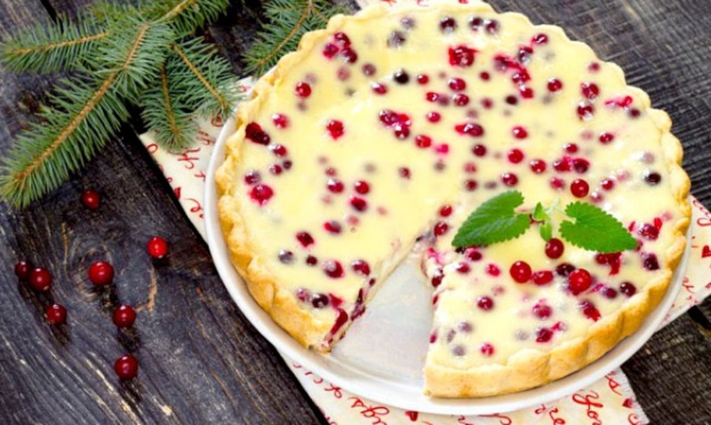 Творожный пирог: нежность и клюквенная свежесть
