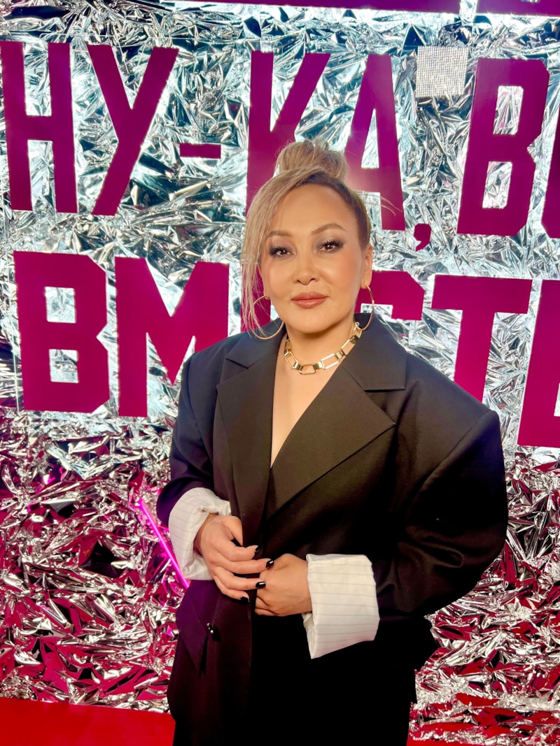 Екатерина Килижекова в шоу «Ну-ка, все вместе!»