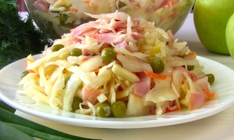 Капустный салат: свежесть и сытность зимы