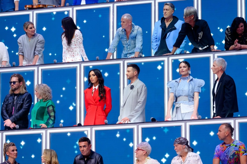 Шестой выпуск шоу "Ну-ка, все вместе!" стал одним из самых обсуждаемых Шестой выпуск шоу "Ну-ка, все вместе!" стал одним из самых обсуждаемых