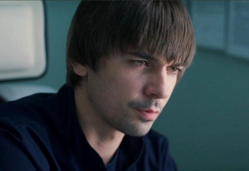 Гавриил Федотов в сериaле «Доктор Крaснов»