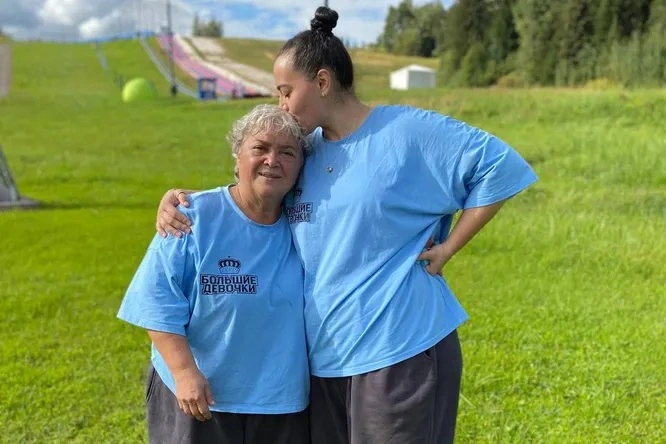 Лолита и Иринa Мусaевa