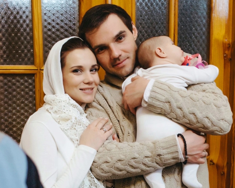 Артем Алексеев обвинил Галину Безрук в измене и развелся после психбольницы