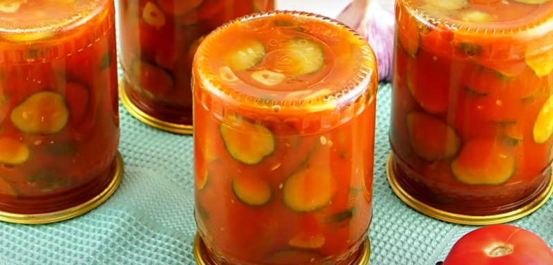 Салат «Огуречник»: острая заготовка Салат «Огуречник»: острая заготовка