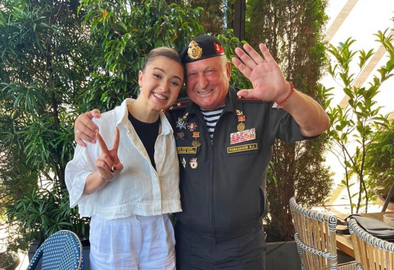 Камила Валиева и ее отец Валерий Рамазанов