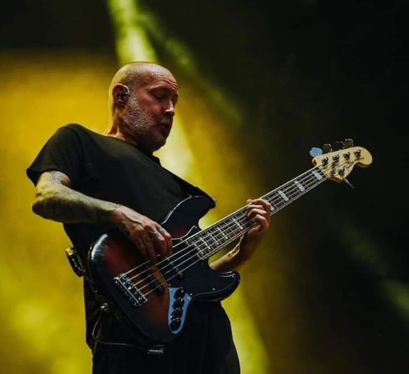 Сэм Риверс — бас-гитарист группы Limp Bizkit