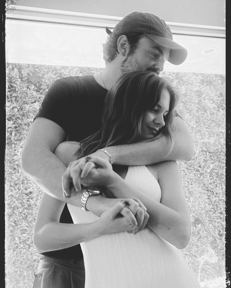 Стелла Бандерас и ее муж Алекс Грушински