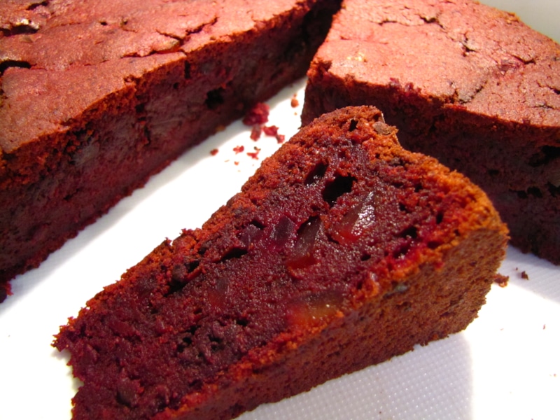 Свекольный пирог: рецепт с черносливом