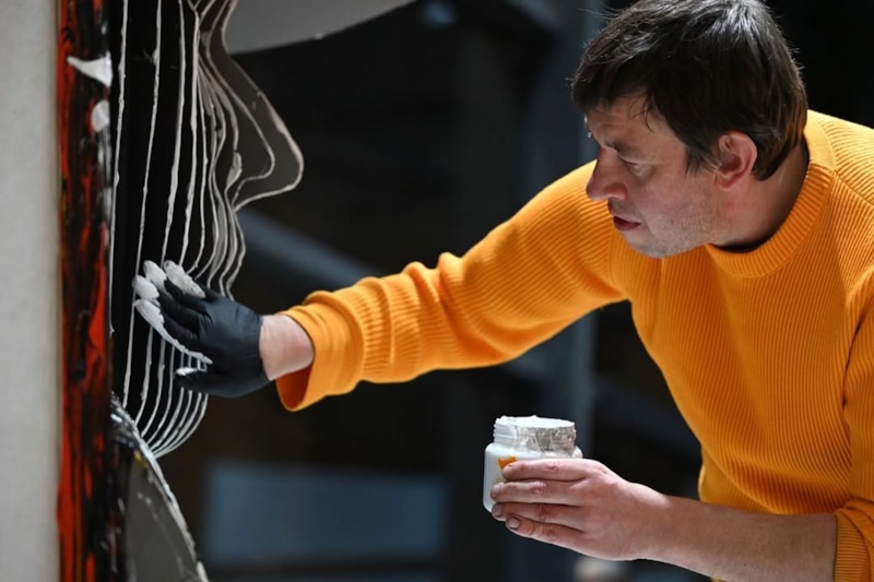 Василий Клюкин — миллиардер и сооснователь «Совкомбанка» Василий Клюкин — миллиардер и сооснователь «Совкомбанка»